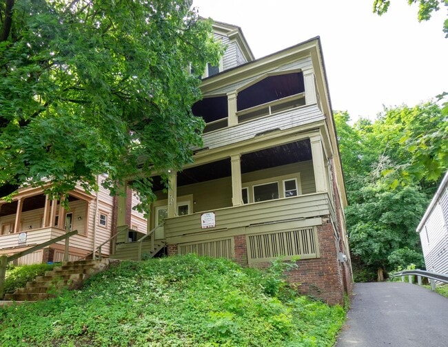 Building Photo - 716 Euclid Ave Unit Euclid 716