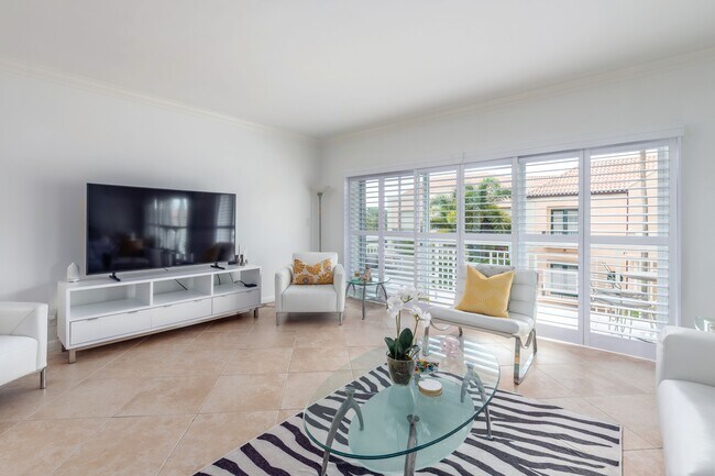 Photo - 250 Bradley Pl
