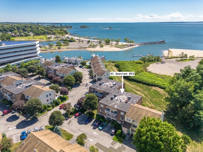 Building Photo - 61 Seaview Ave Unit APT 55