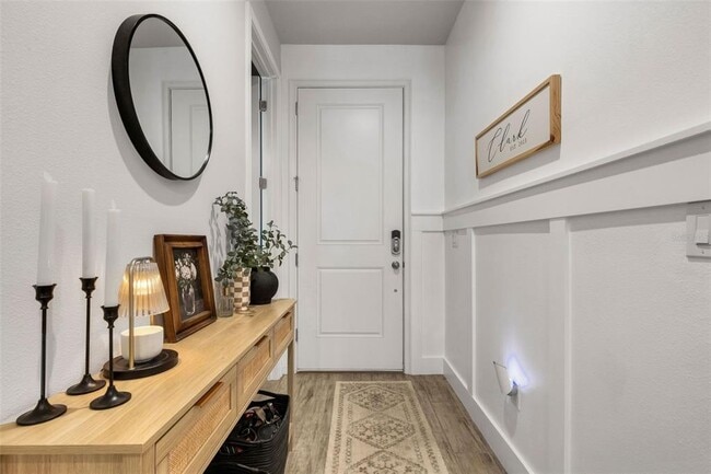 Photo - 5606 Silverbridge Trl