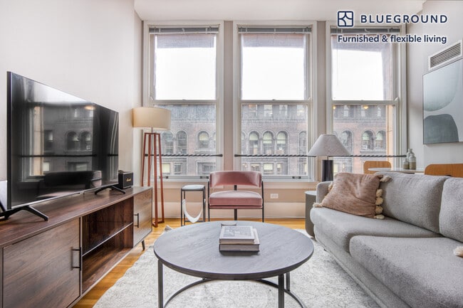 Photo - 343 S Dearborn St Unit FL15-ID672