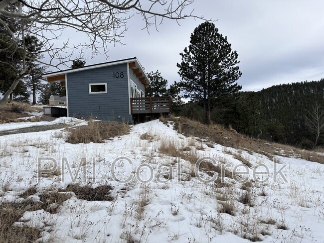 Photo - 108 Wolf Song