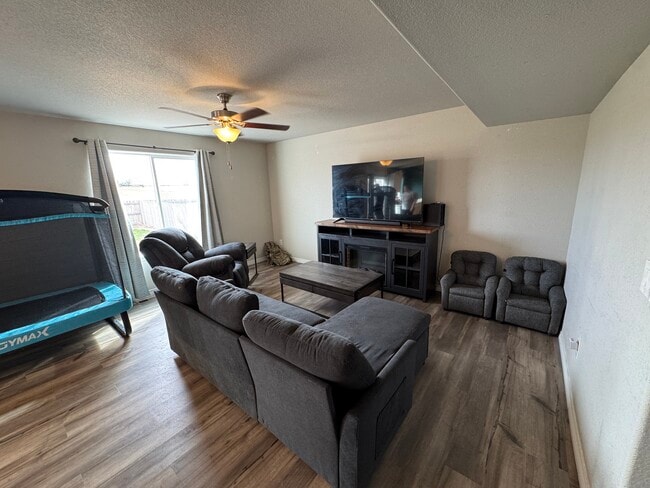 Photo - 10785 Horton Dr