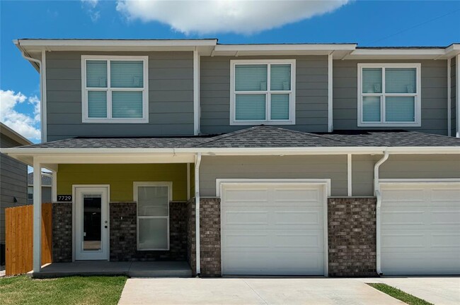Photo - 7729 Westhall Pl Townhome