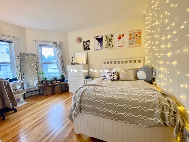 37 Winthrop St Unit 2
