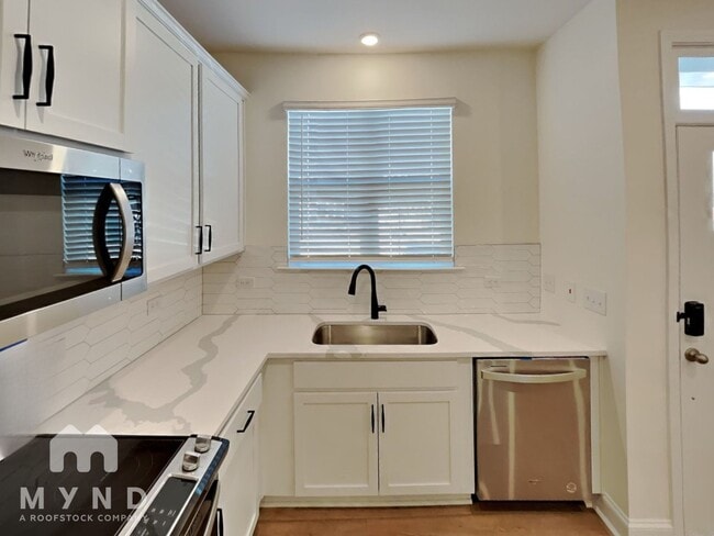 Photo - 1518 Cedar Tree Dr