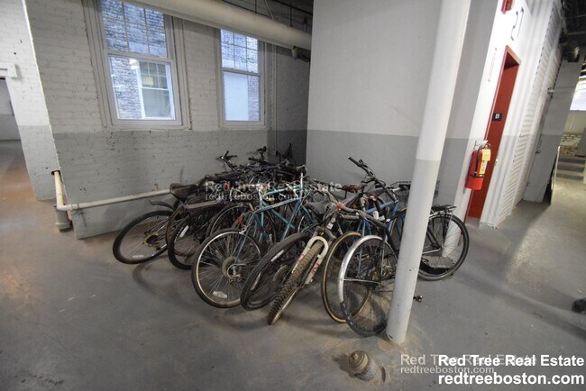 Photo - 27 Park Dr Unit 2