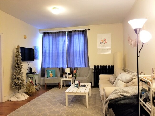 Building Photo - Boston University Fall 2026 Rental- 4bed / 1bath