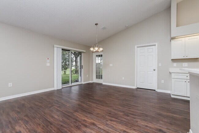 4710 Marsh Harbor Dr