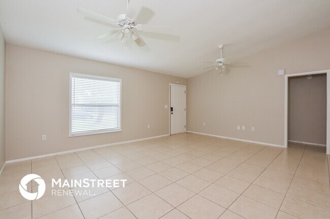 Photo - 2404 Calloway Dr