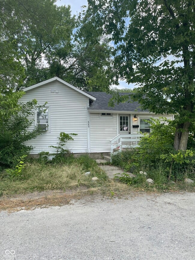 Building Photo - 680 S 13th St