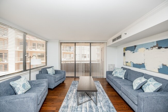 Photo - 3525 Sage Rd Unidad 710