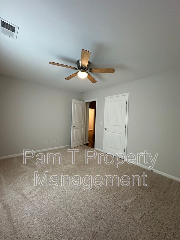 Photo - 87 Dunnoman Dr