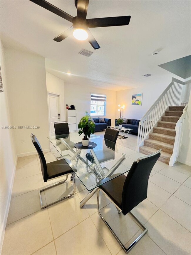 Photo - 2562 SE 29th St