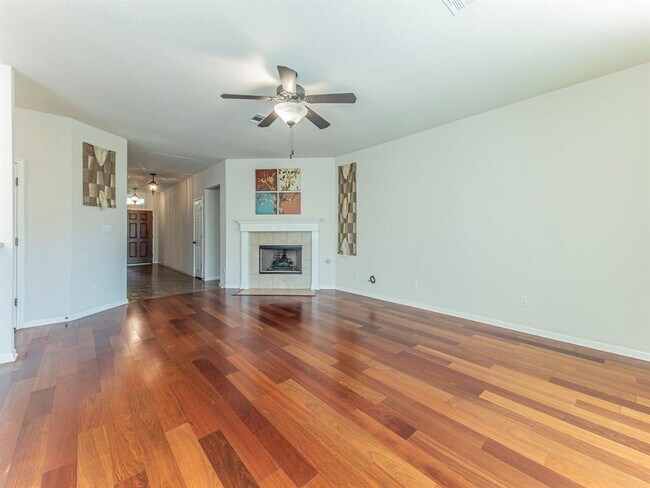 Photo - 11909 Timber Heights Dr