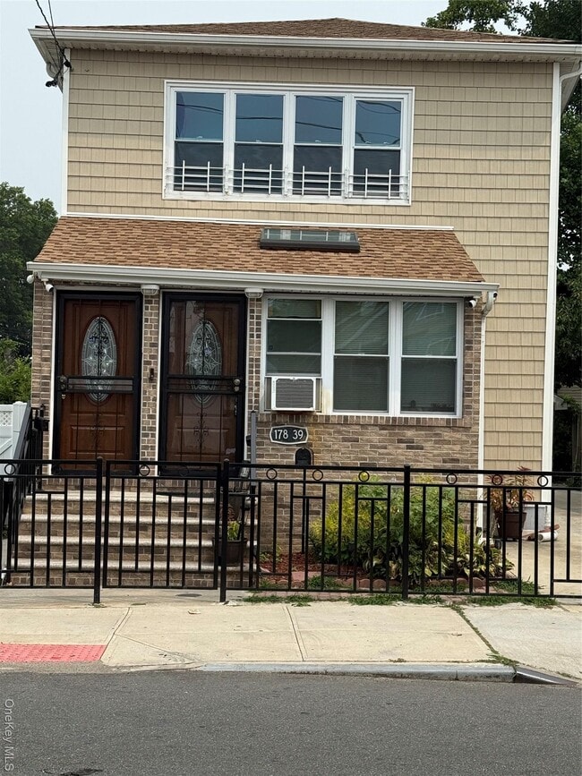 Building Photo - 178-39-178147 147th Ave Unit 2 Rental
