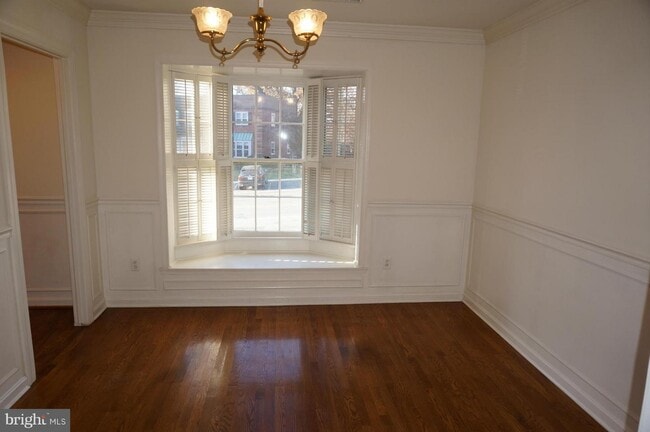 Dinning Room - 6639 Hillandale Rd
