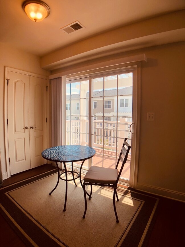 Photo - Beautiful and large 3 BR 2.5 BA townhouse/condo