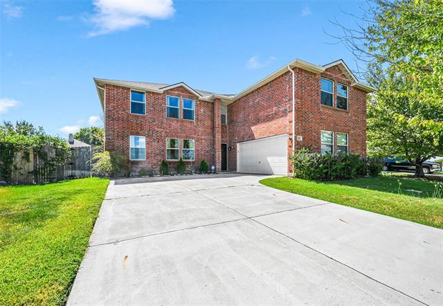 Photo - 917 Sanden Blvd