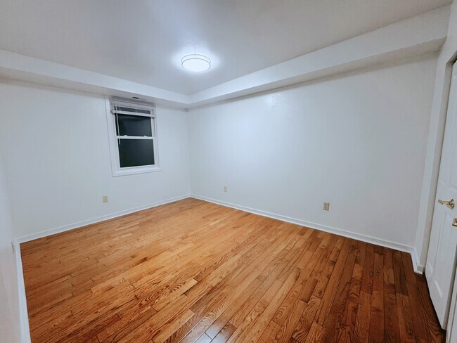 Photo - 304 N 8th St Unit 304 N 8th Street  N