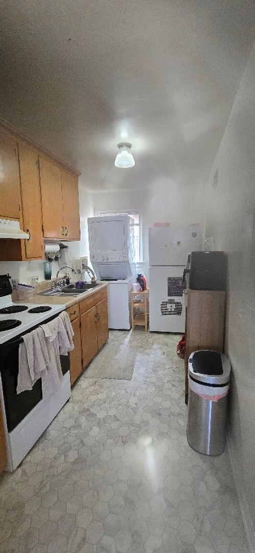 Photo - 109 Kent Terrace Unit C