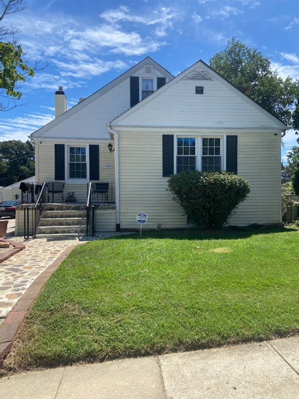 Photo - 6211 Birchwood Ave