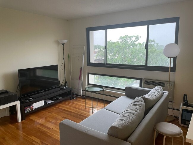 Photo - 77 Trowbridge St Unit 74