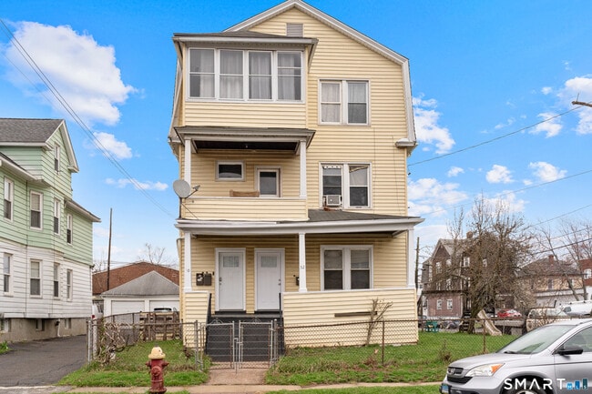 Building Photo - 30-32-32 Fenwick St