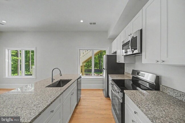 Photo - 10205 Sorrel Ave