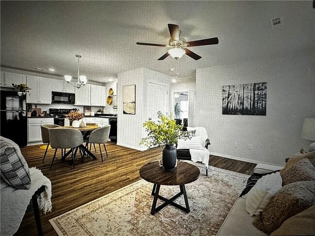 Photo - 6501 NW Vandergriff St