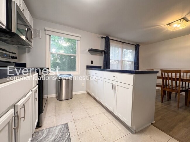 Photo - 6405 Loch Crest Ct