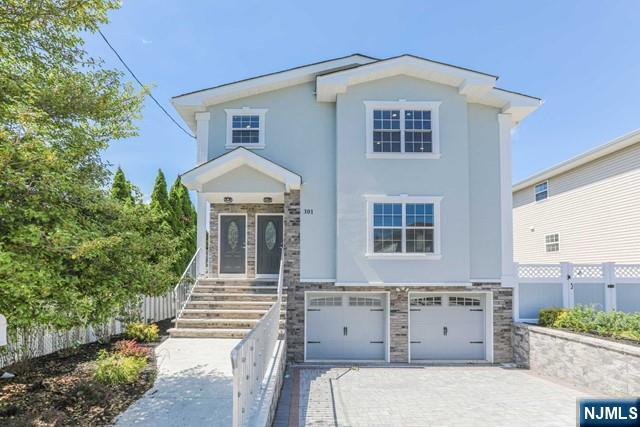 Photo - 301 Miller Ave