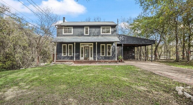Photo - 13918 Hummingbird Ln