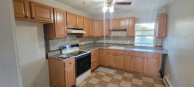 Photo - 87 Ellington St