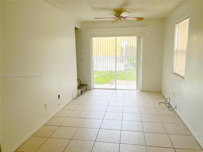 Photo - 308 Hernando St Unidad A