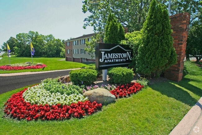 Building Photo - Jamestown Apartments