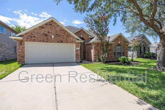 Photo - 3915 Lauderwood Ln