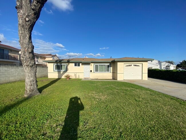 Photo - 5012 Sereno Dr House