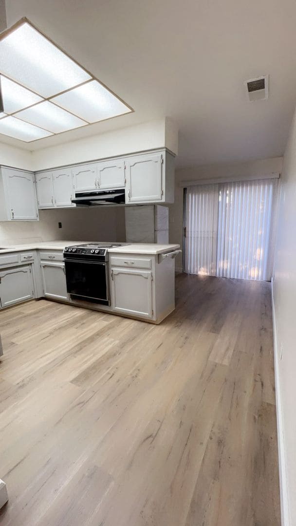 Photo - 267 W Alexander Ave Unit 267 W Alexander Ave