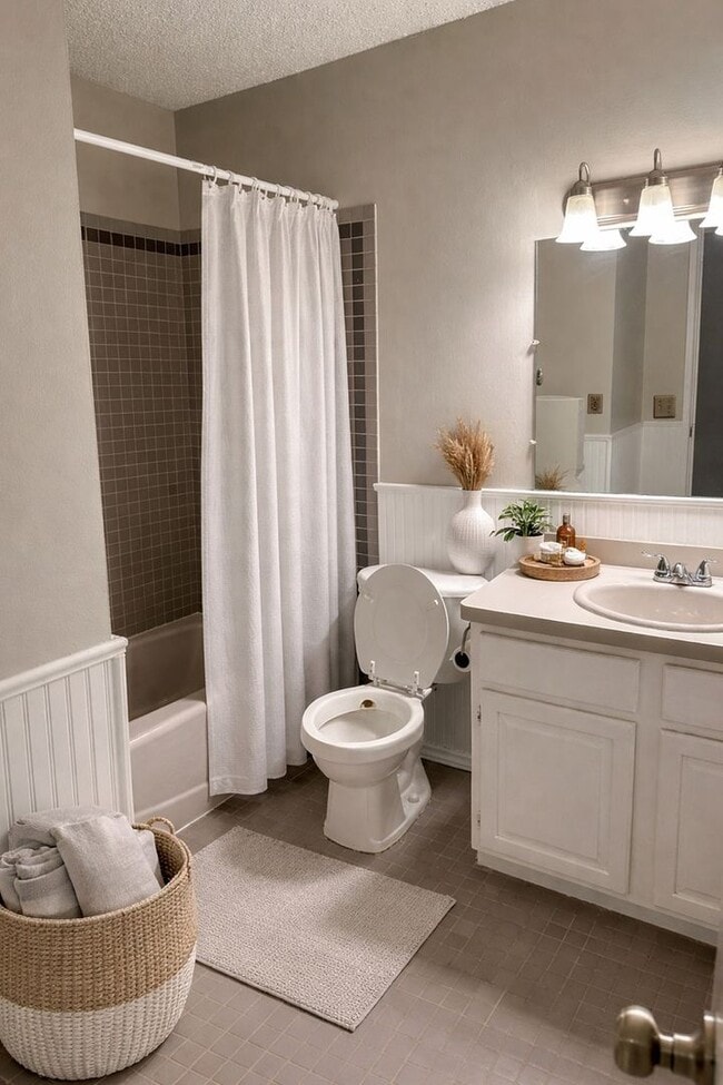 Photo - 2212 Aldrich Ave S