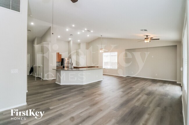 Photo - 7552 W State Ave