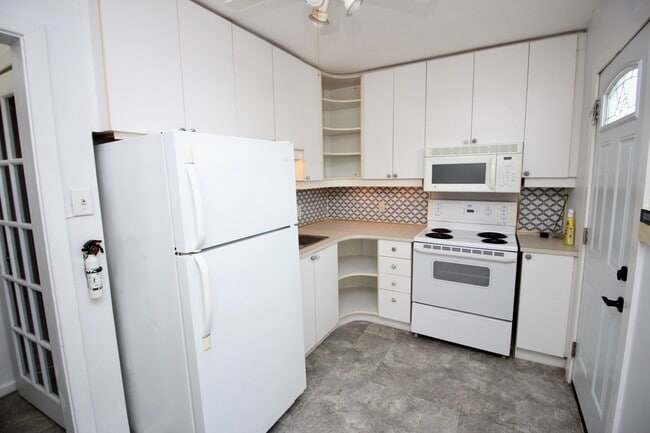 Photo - 86 Argyle Crescent