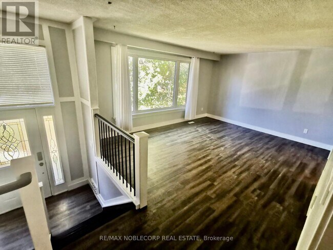 Photo - 17 Larkdale Crescent