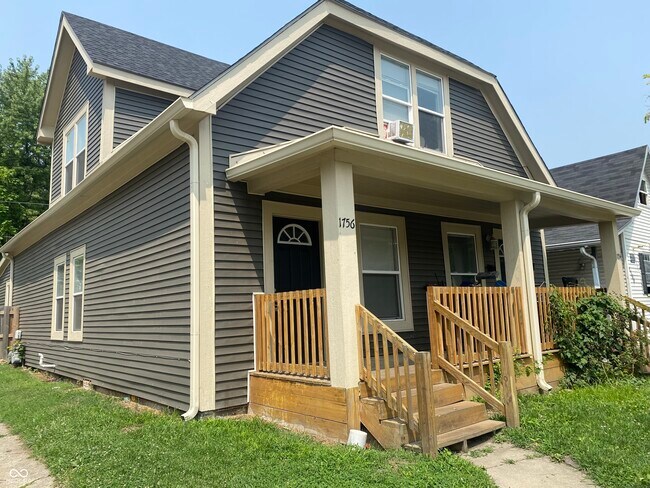 Building Photo - 1756 S Delaware St Rental