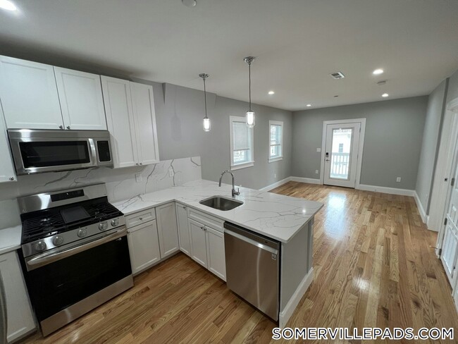 Photo - 15 Harold St Unit 2