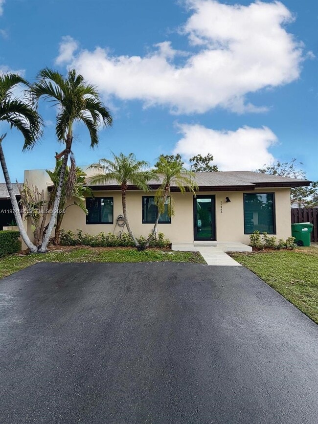 Photo - 11959 SW 122nd Ct