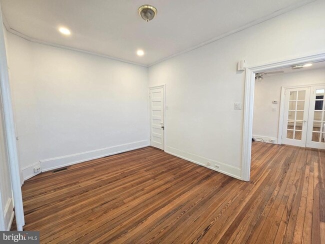 Photo - 5455 Ridge Ave