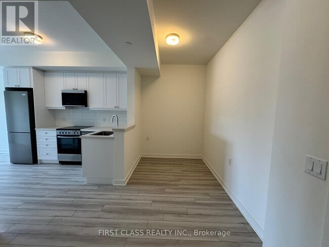 Photo - 51 Clarington Blvd Unité 318