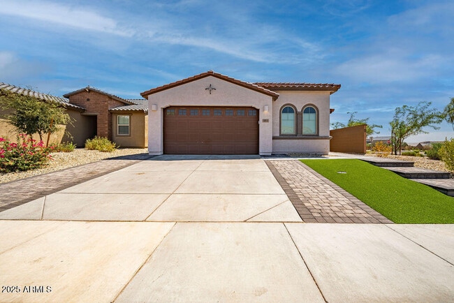 Building Photo - 4911 N 193rd Dr Rental