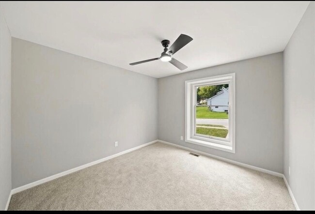 Photo - 7109 N Indiana Ave